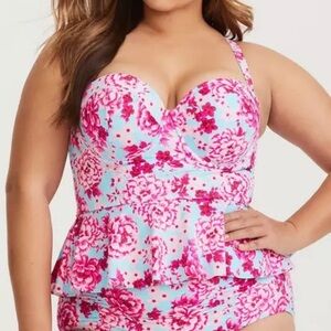 Torrid Peplum Tankini Top Size 2X Pink Blue Floral Swimwear Beach Push-up Pads
